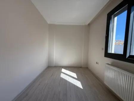 2 1 Flats For Sale On The Most Popular Street Of Seferihisar, Free Of Charge And Suitable For Credit