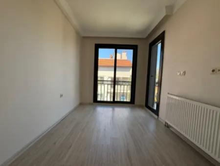 2 1 Flats For Sale On The Most Popular Street Of Seferihisar, Free Of Charge And Suitable For Credit