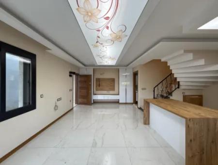 3 1 Villas Suitable For Investment And Residence In Seferihisar Hidirlik Neighborhood