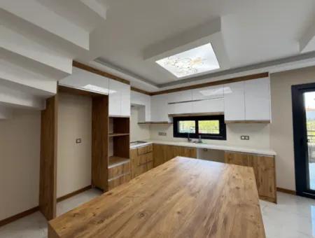 3 1 Villas Suitable For Investment And Residence In Seferihisar Hidirlik Neighborhood