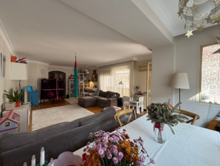 Flat For Sale With Parking Lot In 3Rd Floor 3 1 Genç Building On Alsancak Dutlu Street!