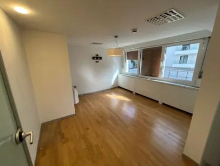250 M² Prestigious Workplace For Rent On Alsancak Vasif Çinar Boulevard