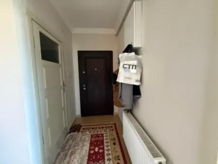 Flat For Rent With Green Area Façade On Seferihisar İzmir Street