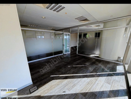 133 M2 Workplace For Rent With 2 1 Vat In Bayrakli Tower!