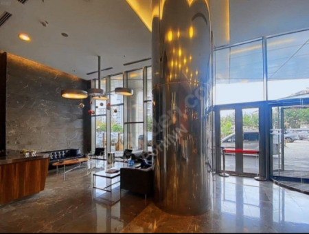 133 M2 Workplace For Rent With 2 1 Vat In Bayrakli Tower!