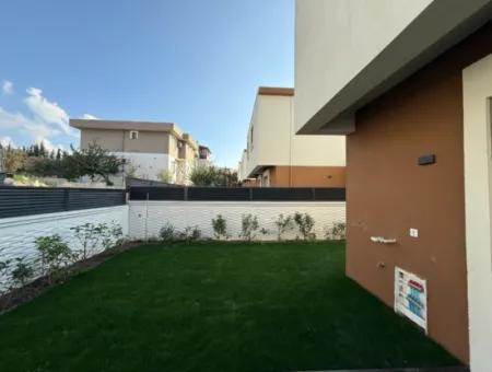 Comfort, Spaciousness And Peace Together In Seferihisar