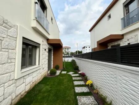 Comfort, Spaciousness And Peace Together In Seferihisar