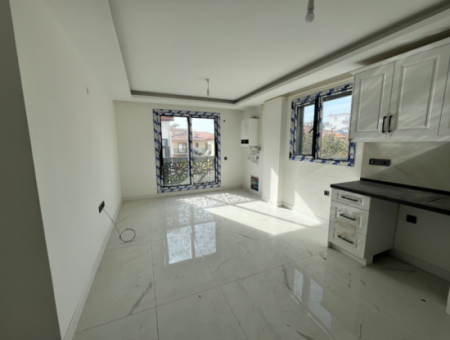 Seferihisar Çolakibrahim Bey Neighborhood – 2 1 New Flat Near The Stadium