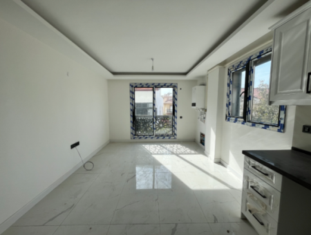Seferihisar Çolakibrahim Bey Neighborhood – 2 1 New Flat Near The Stadium