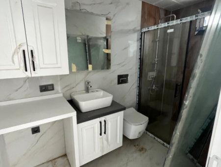 Seferihisar Çolakıbrahim Bey Neighborhood – 1 1 New Flat With Garden Use Near The Stadium