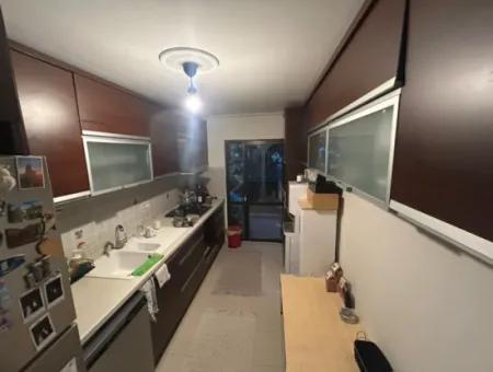 Flat For Rent – Near Alsancak Private Ege Health Hospital 130M2
