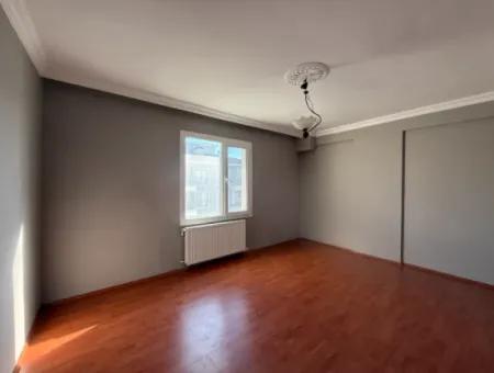 Seferihisar Izmir Street With Green Area Façade • For Sale 3 1 Flat