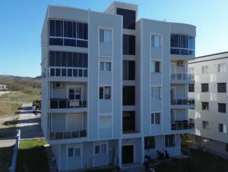 Seferihisar Izmir Street With Green Area Façade • For Sale 3 1 Flat