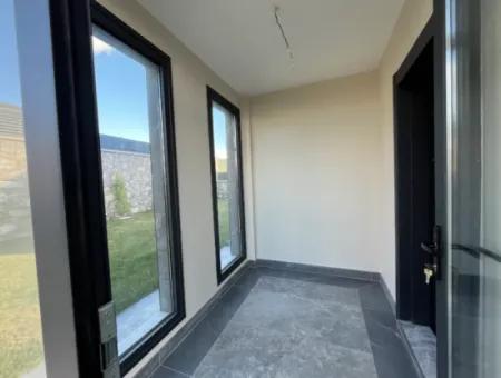 Seferihisar Bahçeşehir – Luxury Villa With Private Life Concept