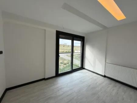 2 1 Arakat Flat For Rent In Seferihisar Camikebir – Gözsüzler Region