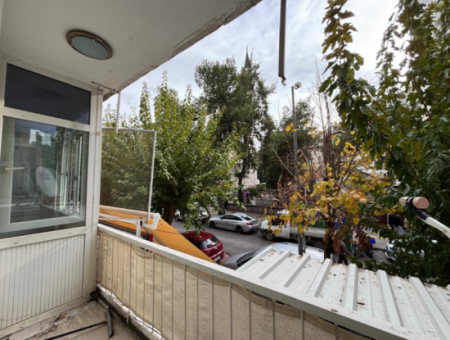Apartment For Rent Near Alsancak Mosque 1St Floor 2 1 Air Conditioned Apartment With Elevator!