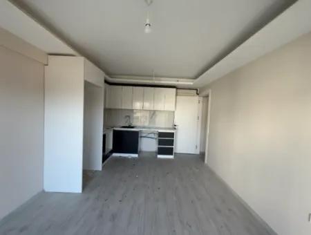 2 1 Flat For Sale In Seferihisar Camikebir – İzmir Street