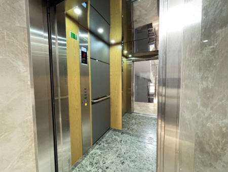 2 1 Flats For Sale With Balcony In Seferihisar Camikebir Neighborhood