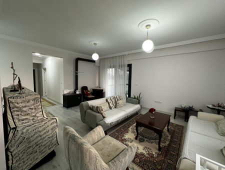 Detached House For Sale In A 2200 M2 Tangerine Garden In Seferihisar Düzce Neighborhood