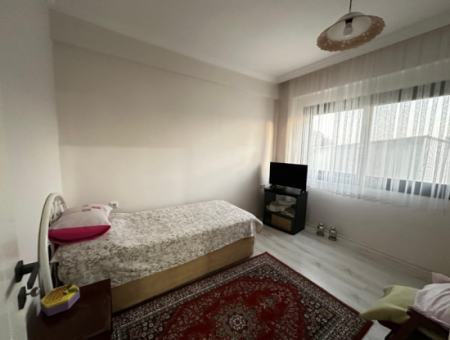 Detached House For Sale In A 2200 M2 Tangerine Garden In Seferihisar Düzce Neighborhood