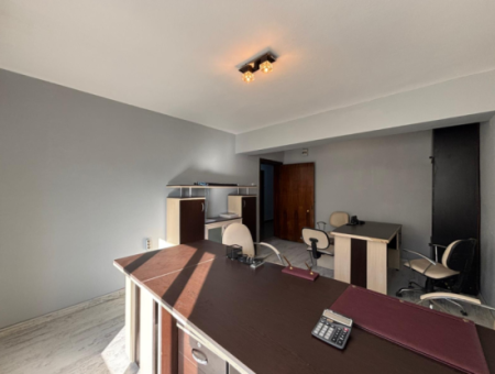 Furnished Workplace With Wc Near Konak Pasaport Gazi Boulevard!