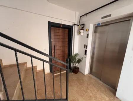 3 1 Spacious Flat In Seferihisar Camikebir