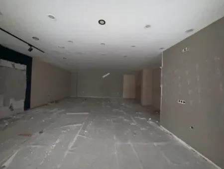 350 M² Shop For Rent With Glass Showcase On Seferihisar Main Street