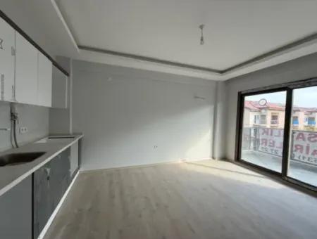 Modern 2 1 Apartment For Investment In Seferihisar Camikebir