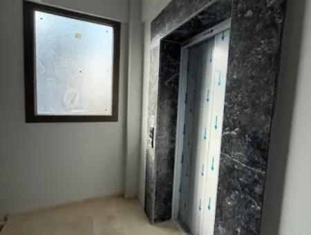 Modern 2 1 Apartment For Investment In Seferihisar Camikebir