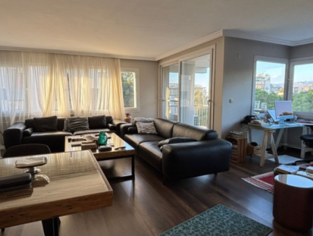 3 1 Corner 5Th Floor Flat For Sale On Alsancak Libas Street!