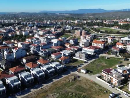 Land For Sale In Seferihisar Çolakibrahimbey