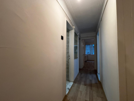 Alsancak Poet Eşrefte 1.Kat 3 1 Renovated Workplace / Flat For Rent!