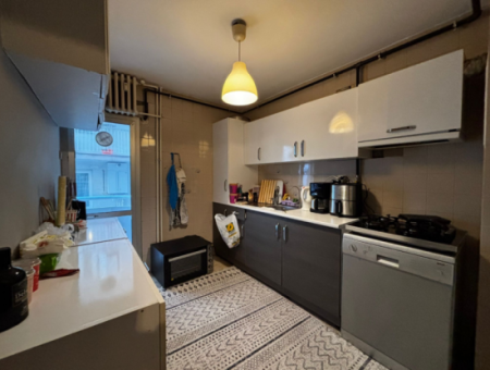 3 1 2Nd Floor Flat For Rent Near Talatpaşa With Alsancak Parking Lot!