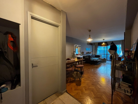 3 1 2Nd Floor Flat For Rent Near Talatpaşa With Alsancak Parking Lot!