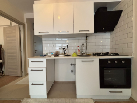 2 1 Combi Flat For Rent In A New Building In Alsancak Architect Sinanda!