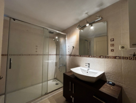 3 1 Corner 5Th Floor Flat For Sale At No Cost On Alsancak Libas Street!