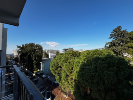 3 1 Corner 5Th Floor Flat For Sale At No Cost On Alsancak Libas Street!