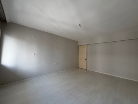 3 1 Corner 5Th Floor Flat For Sale At No Cost On Alsancak Libas Street!