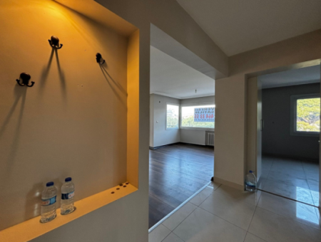 3 1 Corner 5Th Floor Flat For Sale At No Cost On Alsancak Libas Street!
