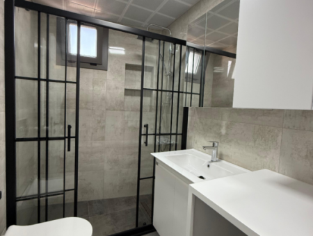 Modern And Spacious 2 1 Flats In Central Location