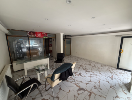 55 M2 Coupon Shop On Mithatpaşa Street Opposite The Historical Elevator