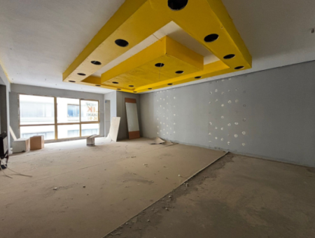 3Rd Floor Empty 140M2 Workplace / Office For Sale With Elevator In Konak Basmane!