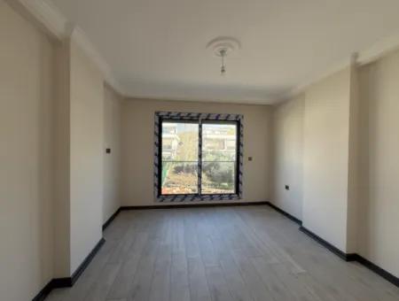 3 1 Comfortable Villa With Garden In Villalar Area