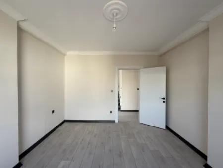 3 1 Comfortable Villa With Garden In Villalar Area