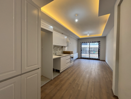 1 1 Flat With Balcony For Sale In Seferihisar Turabiye