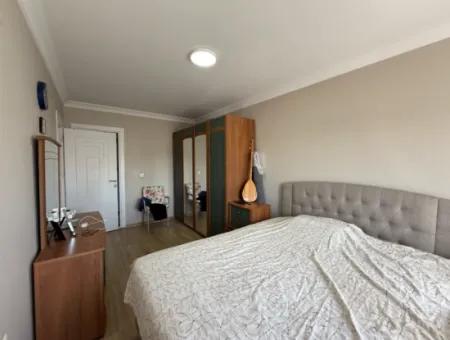Spacious 3 1 Flat With Corner Location In Seferihisar Çolakibrahimbey
