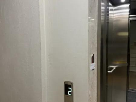 Spacious 3 1 Flat With Corner Location In Seferihisar Çolakibrahimbey