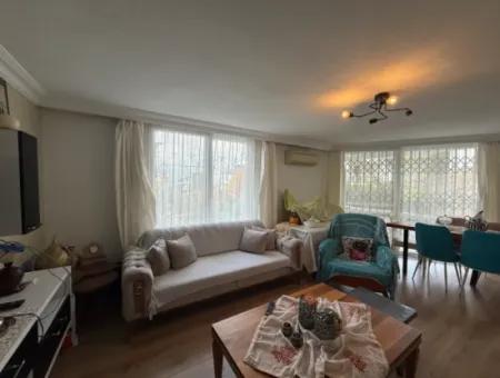 Villa For Sale In Seferihisar Akarca Atakum Sitesi With Sea View From The Garden