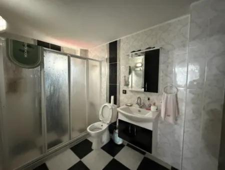 Villa For Sale In Seferihisar Akarca Atakum Sitesi With Sea View From The Garden