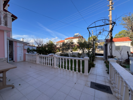 3 1 Villas For Sale In A Site In Seferihisar Akarca